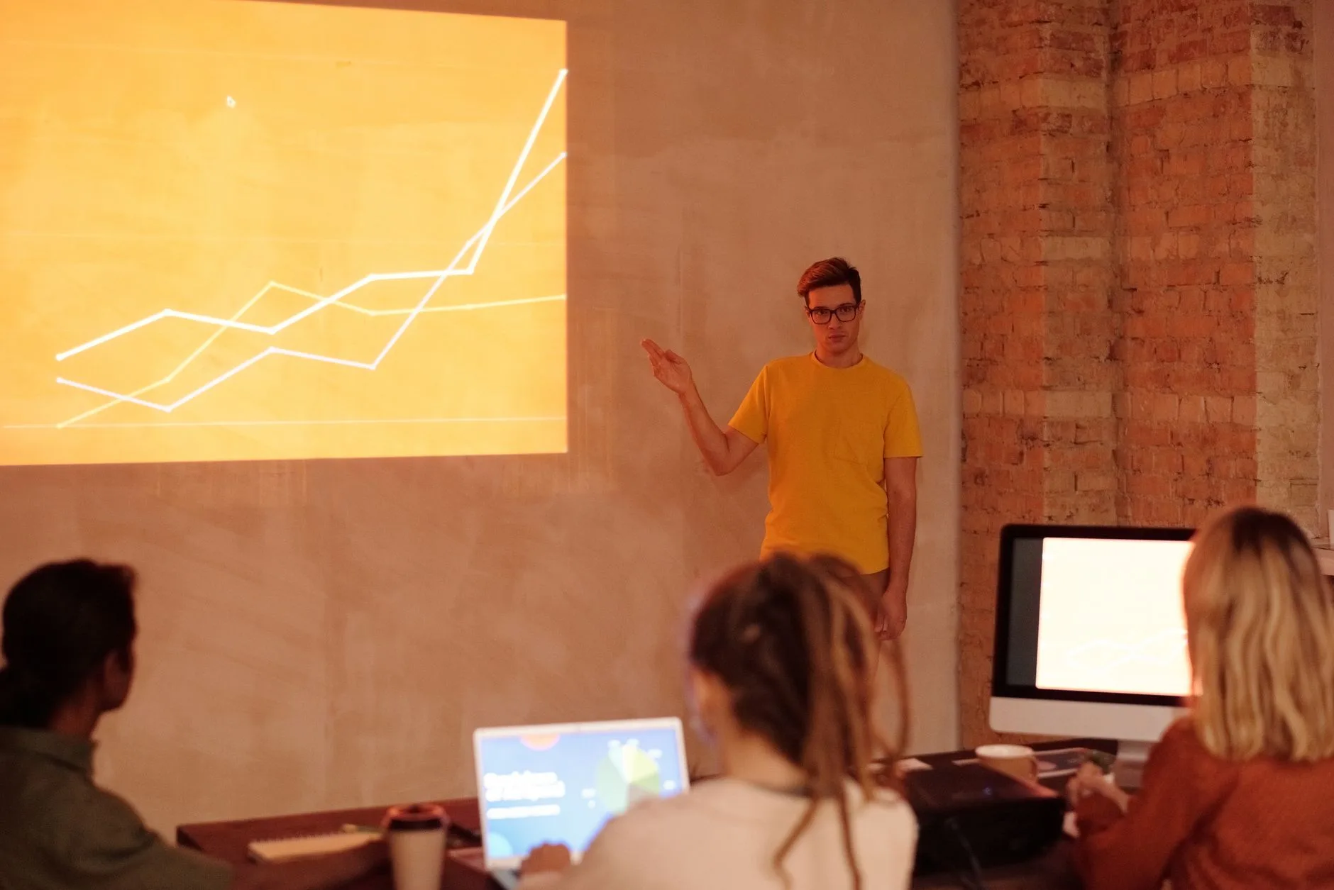Team reviewing ecommerce performance dashboards on a laptop